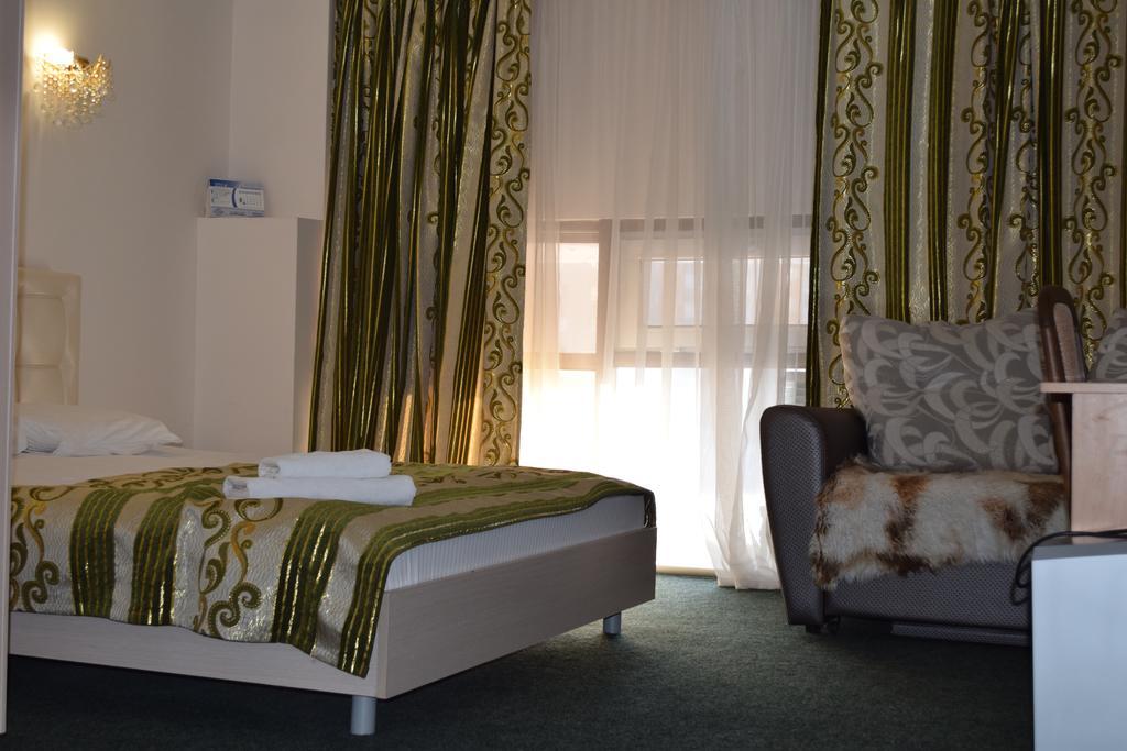 Bayterek Hotel Astana Værelse billede